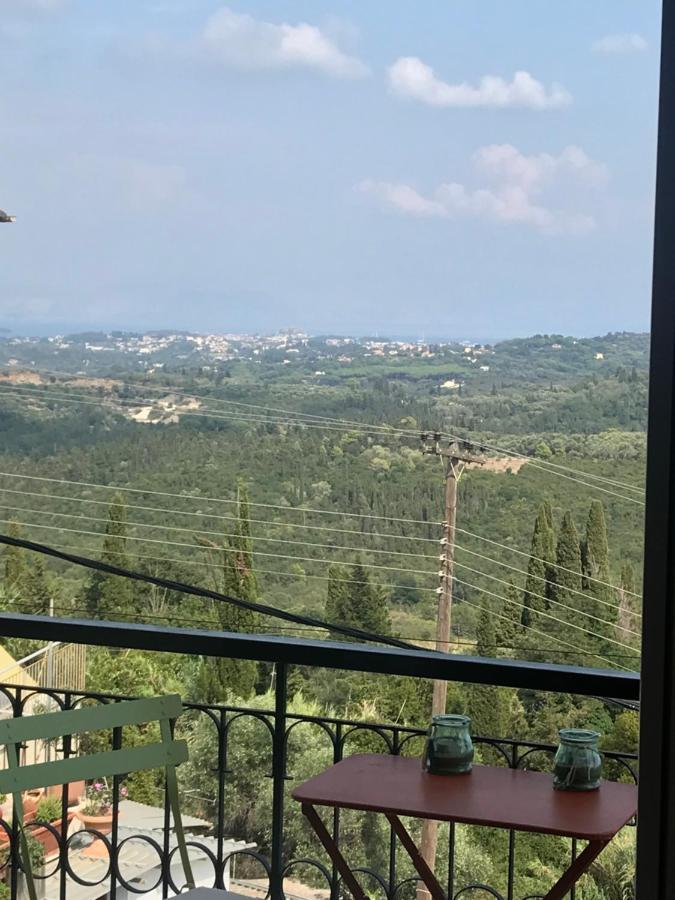 Schoenes Familienappartement In Pelekas, Corfu Mit Meerblick Екстер'єр фото