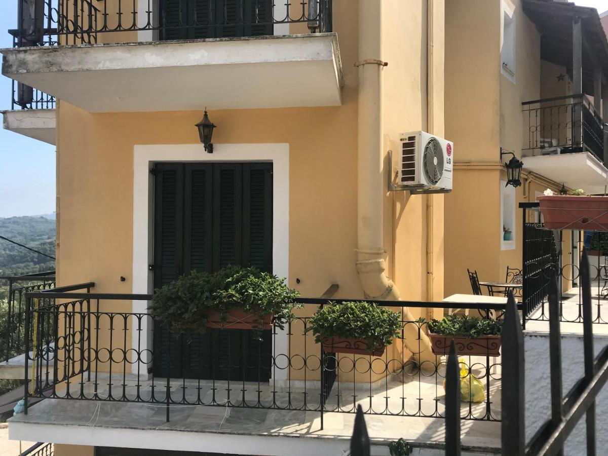 Schoenes Familienappartement In Pelekas, Corfu Mit Meerblick Екстер'єр фото